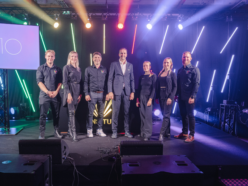 Tapahtumatoimisto Insitu tampereella viettämässä vuosijuhlaansa.